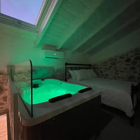 Casa Pietra بيت للعطل *